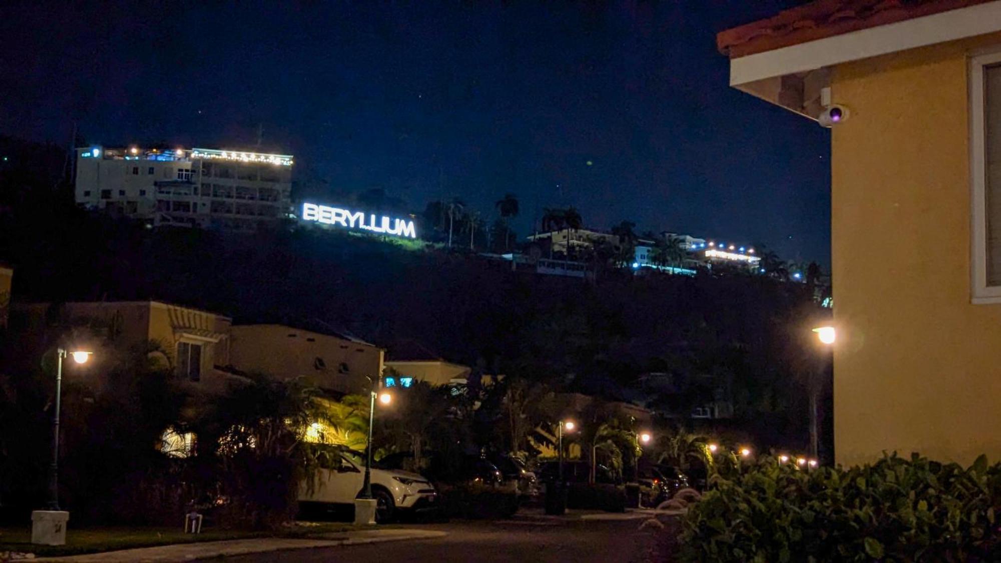 Mobay Las Palmas Montego Bay Exterior foto